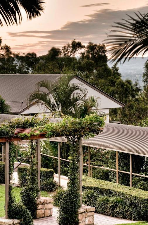 Mercure Clear Mountain alojamiento Hotel Mount Samson Exterior foto